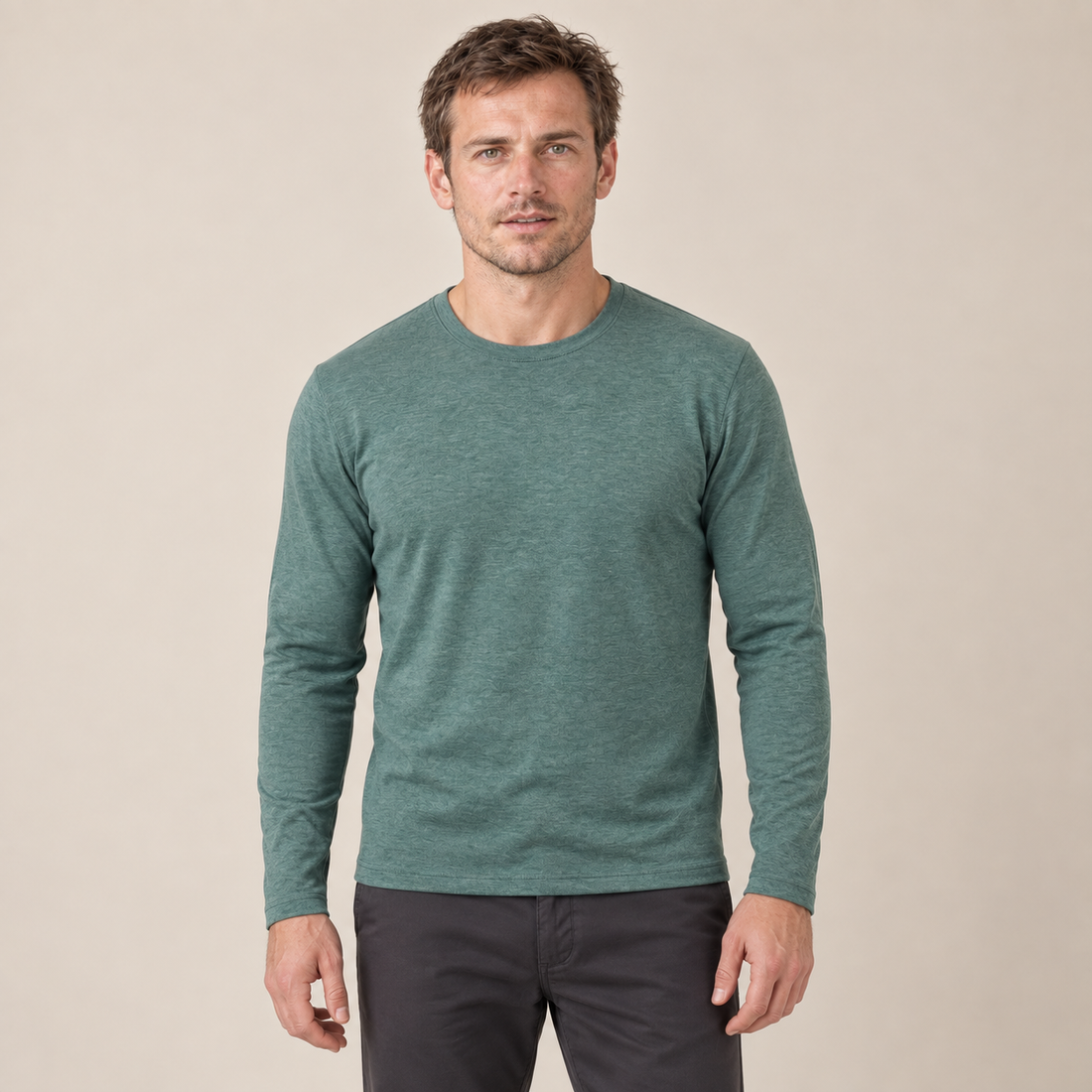Men's Long-Sleeved Crew Neck Sweater