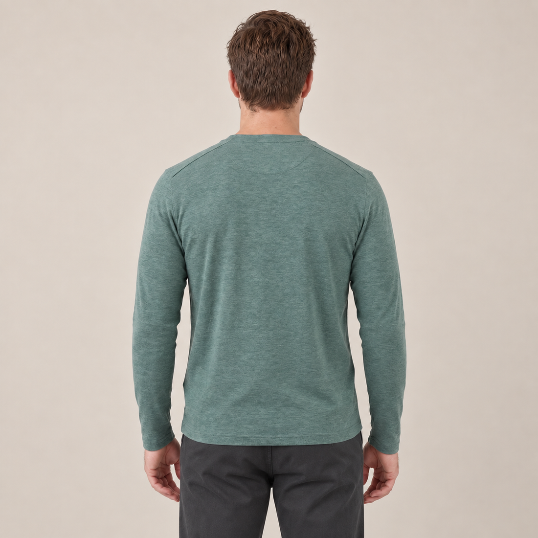 Men's Long-Sleeved Crew Neck Sweater