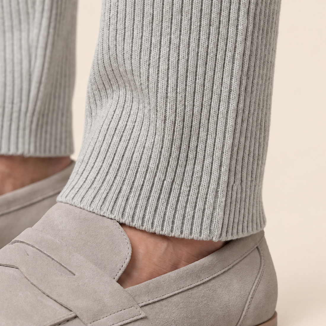 Men's Ribbed Trousers for Casual Comfort