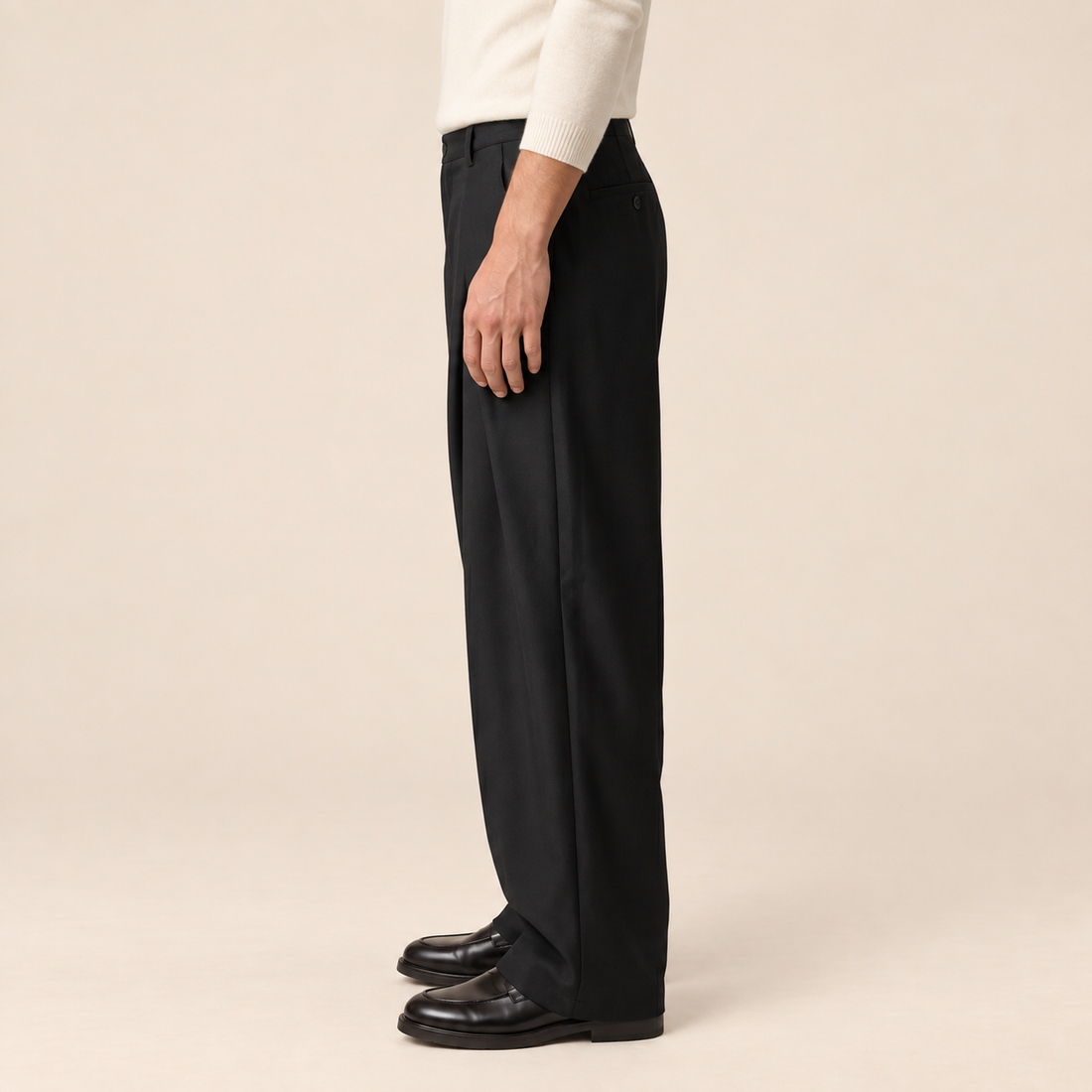 Men's Pleated Wide-Leg Tailored Trousers