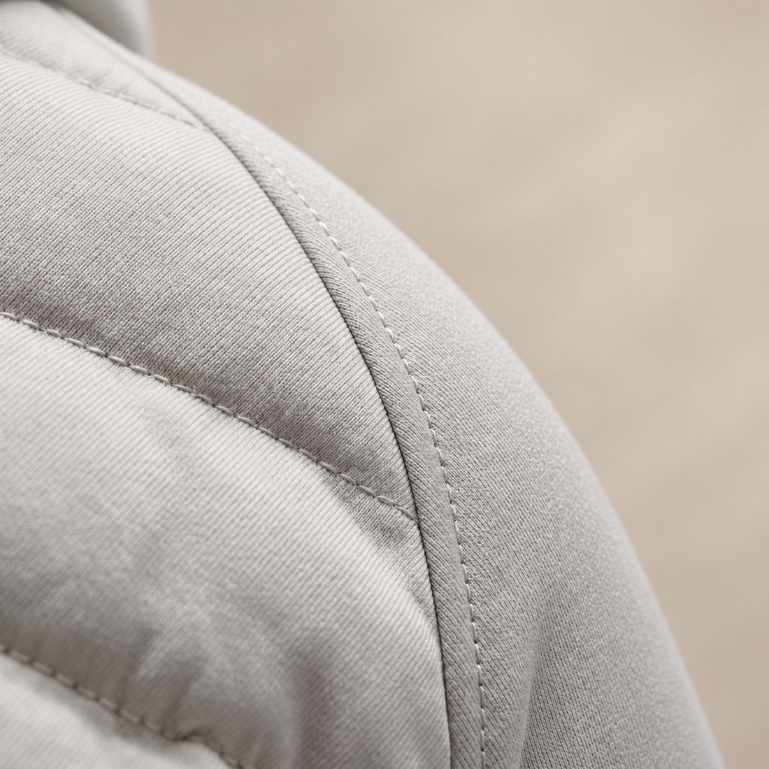 Men's Quilted Hybrid Jacket with Fleece Hood