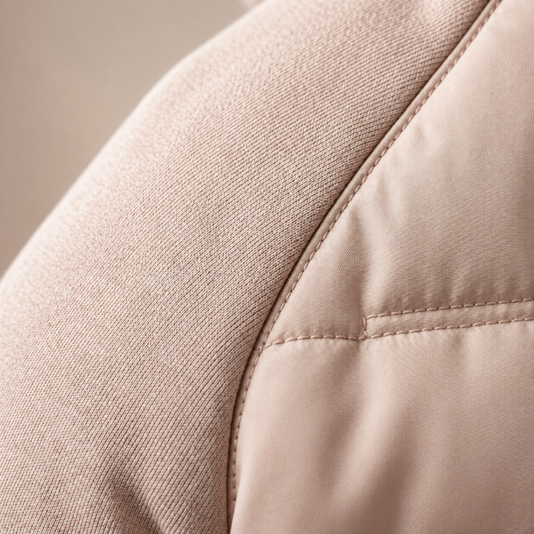 Men's Quilted Hybrid Jacket with Fleece Hood