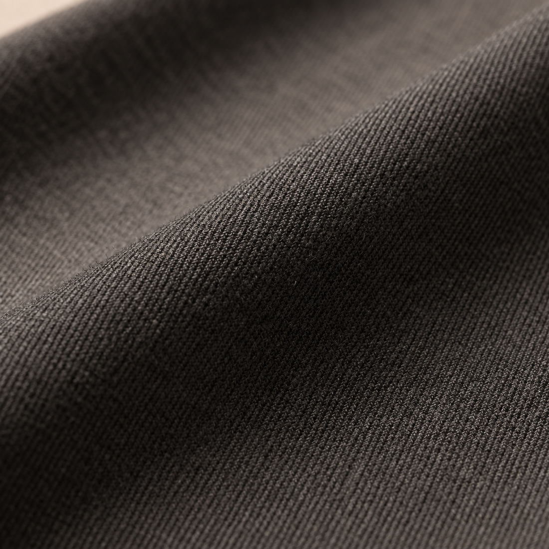 Men's Wide-Leg Belted Tailored Trousers